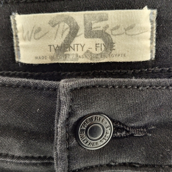 Free People We The Free High Waisted Slit Leg Skinny Jeans size 25 - Picture 6 of 9